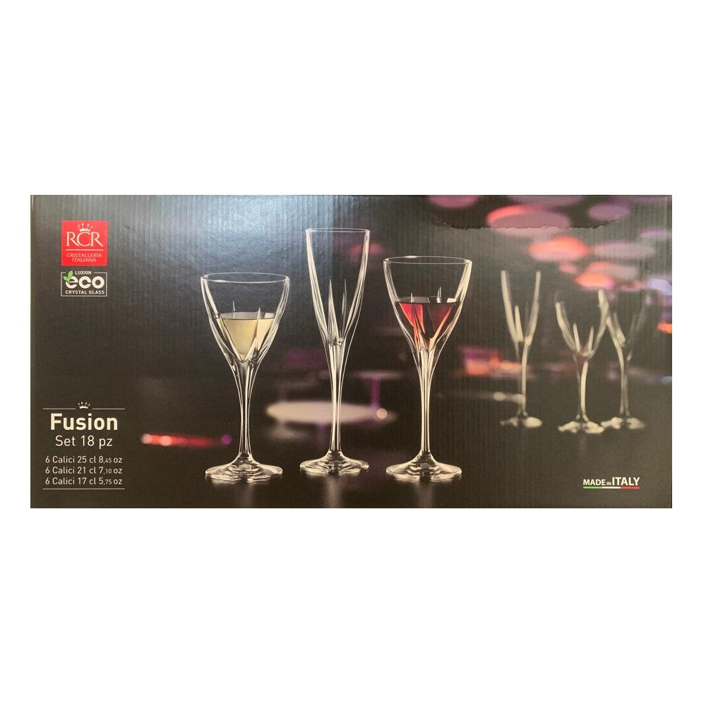 Комплект 18 бр. кристални чаши FUSION RCR елегантна черна опаковка. Прекрасен подарък за сватба, младо семейство или за новодомци.