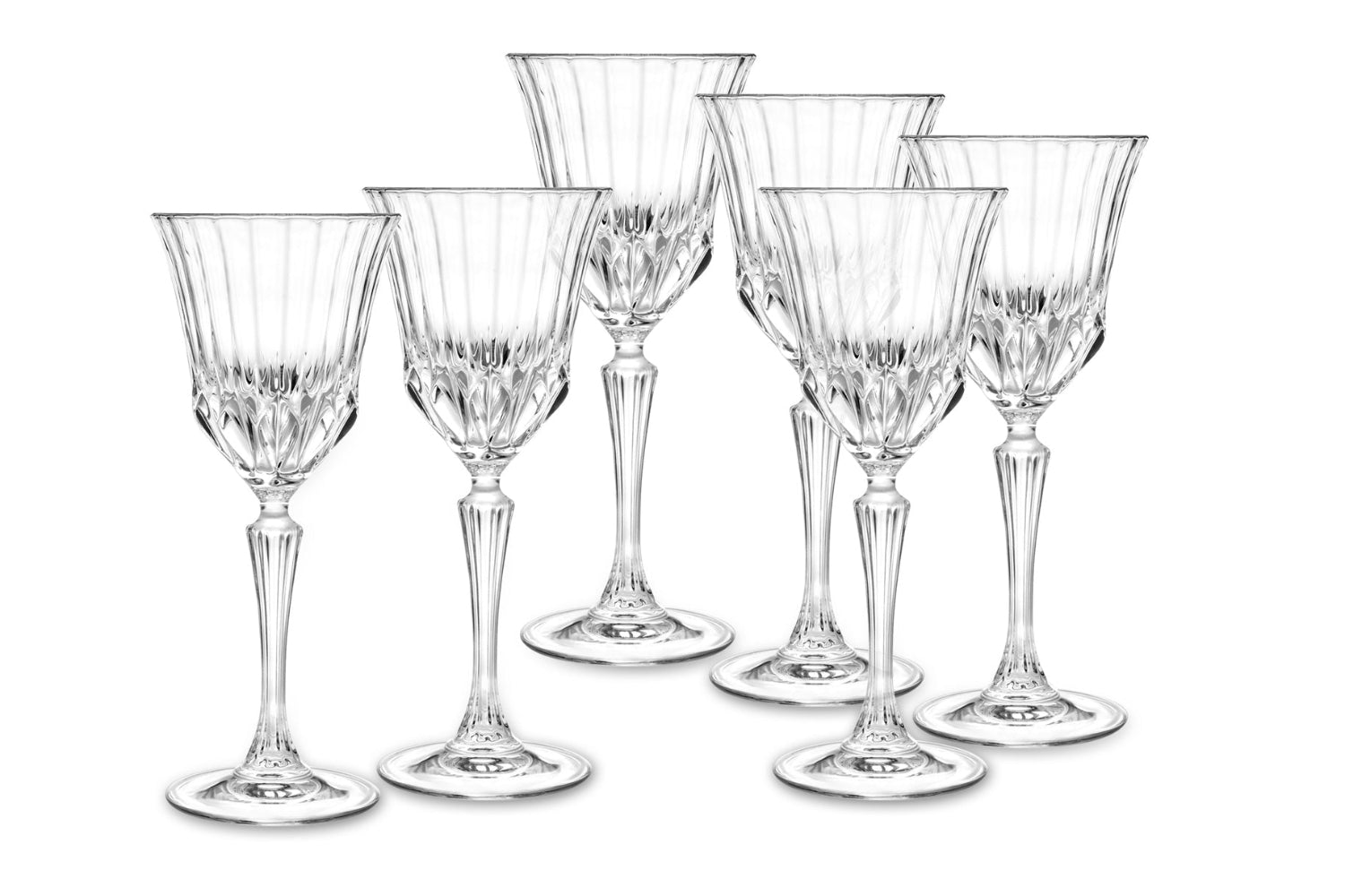 комплект 6 бр. кристални чаши модел Adagio поставени на бял фон, подходящи за бяло вино и розе. класически дизайн с дълбоко гравирани линии за повече блясък.