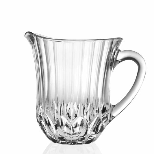 Кристална кана Adagio RCR Italy, на бял фон, изработена от безоловен екологично чист кристал LUXION. Вместимост 1200 мл