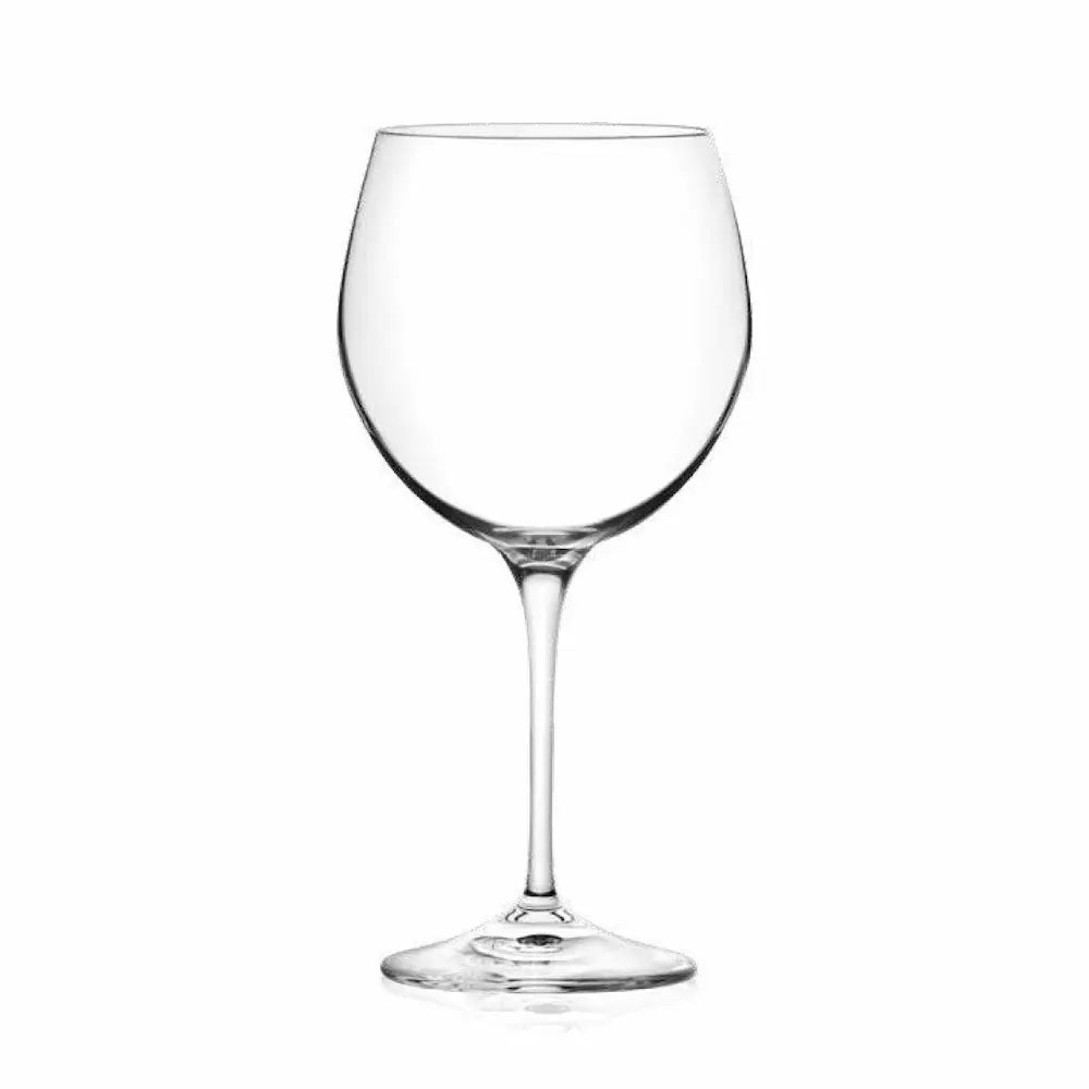 Чаша INVINO RCR за бяло вино с класическа форма, на бял фон